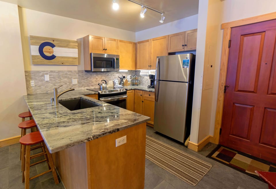 Very well equipped kitchen. Locally owned and operated.