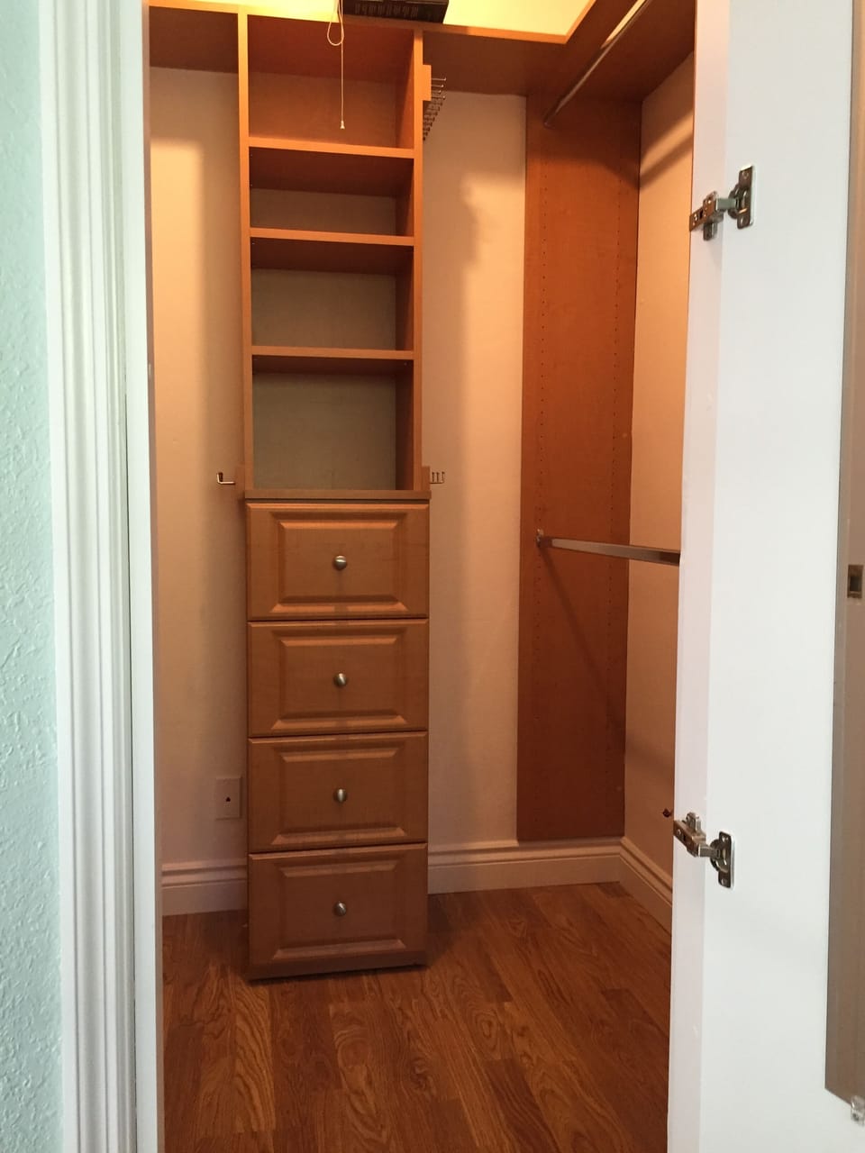 LARGE WALK-IN MASTER CLOSET