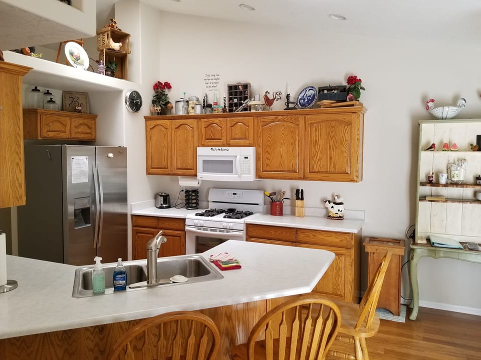 Full Kitchen