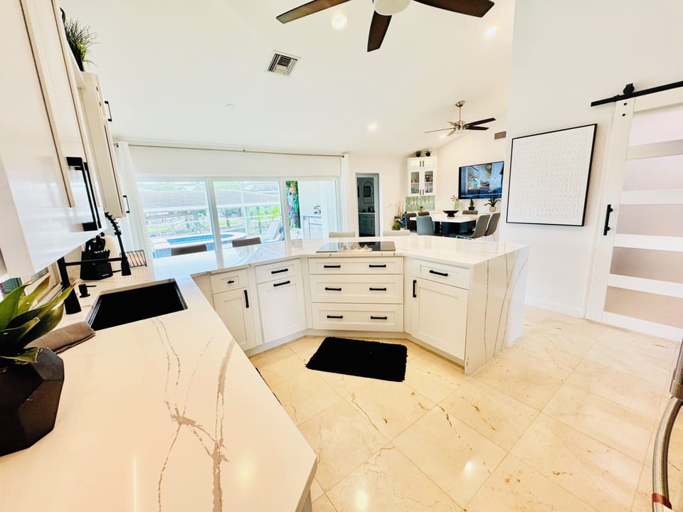 Brand New Kitchen over looking the Gulf