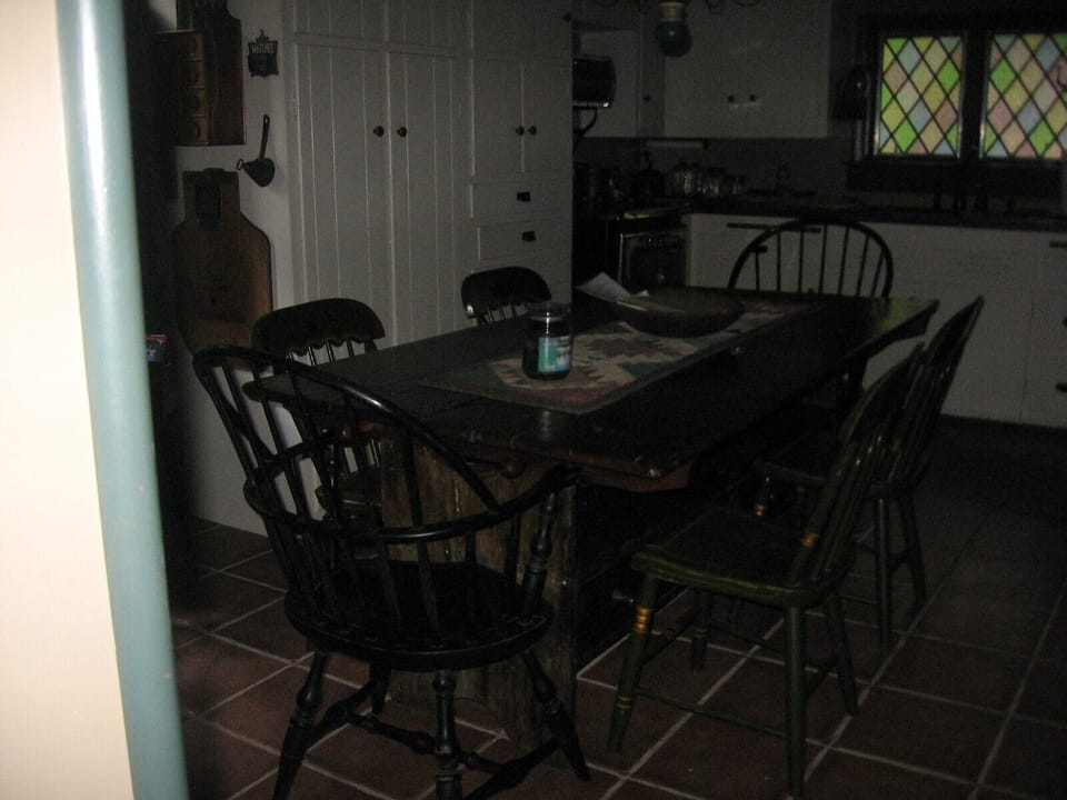 Dining table with seating for 6.