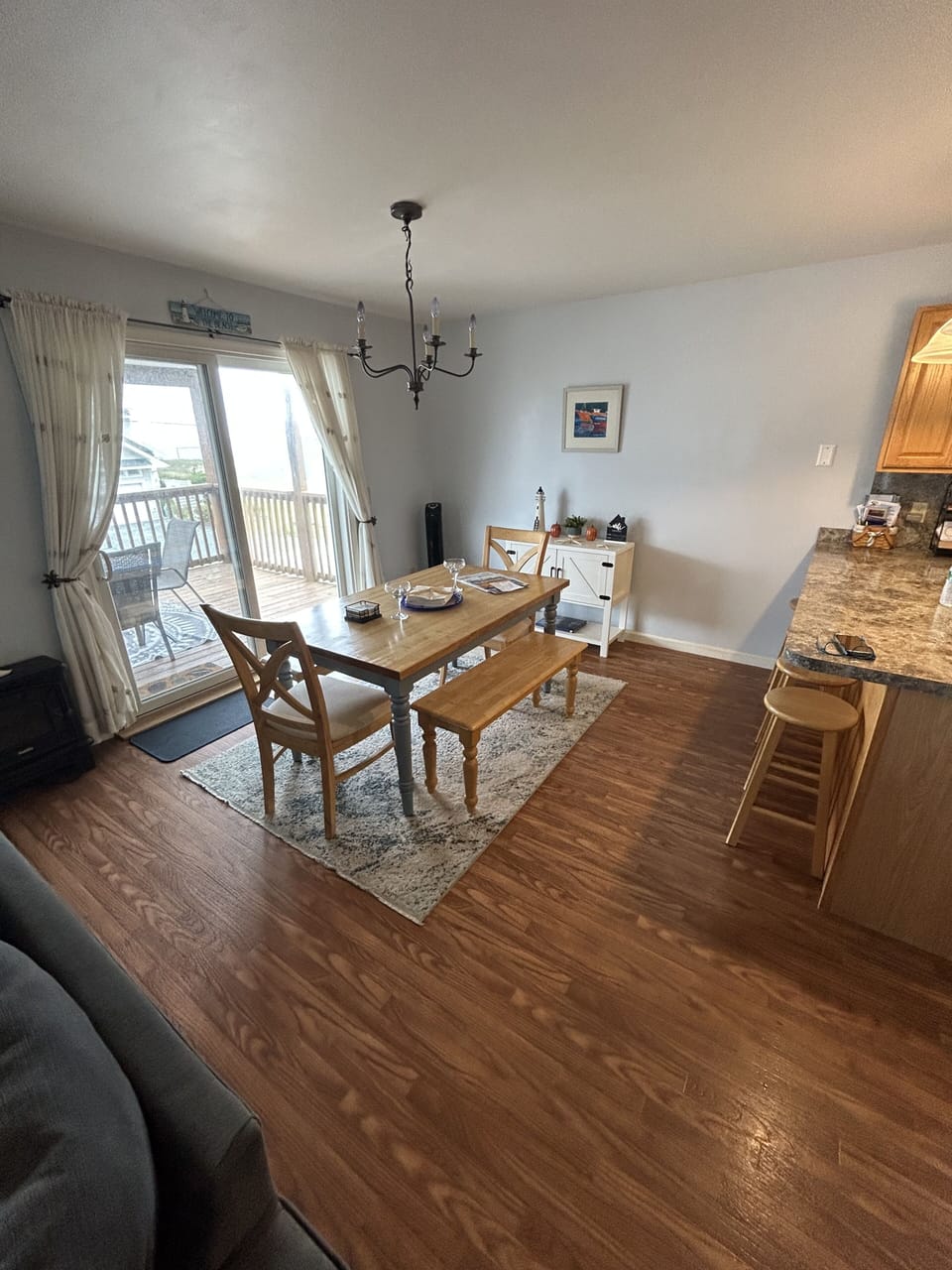 Dining room and 4 barstools at counter