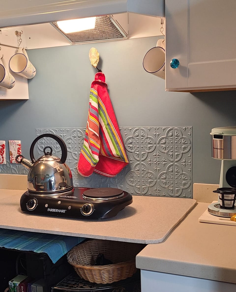 Two Burner hot plate with tea kettle