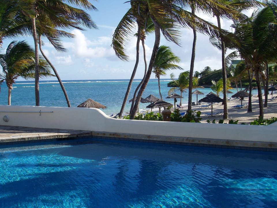 St. James's Club Coco Beach