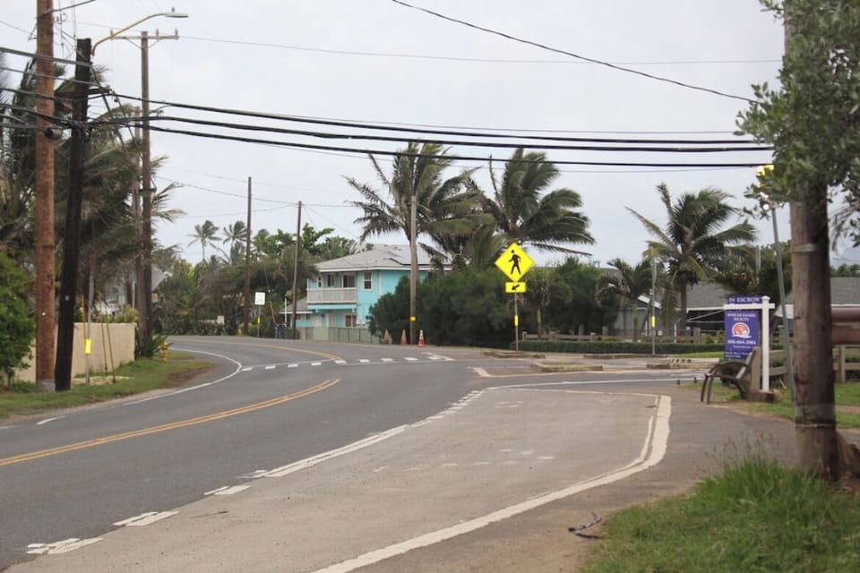 Crosswalk to Hukilau beach from the home.