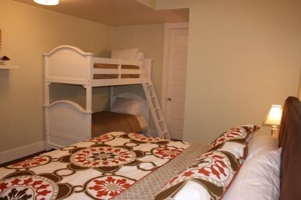 All three downstairs bedrooms have large walk-in closets