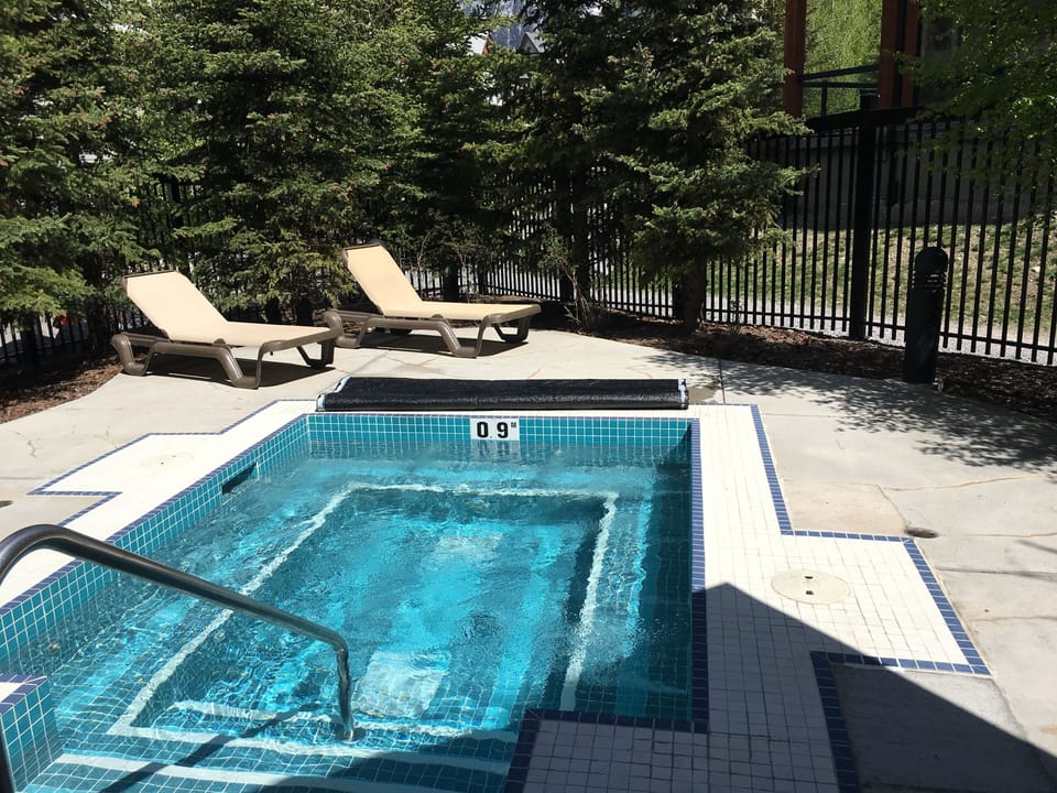 Outdoor hot tub