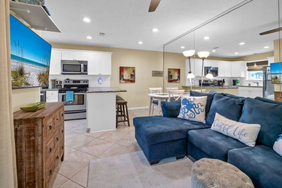 Endless Summer is a ground floor unit