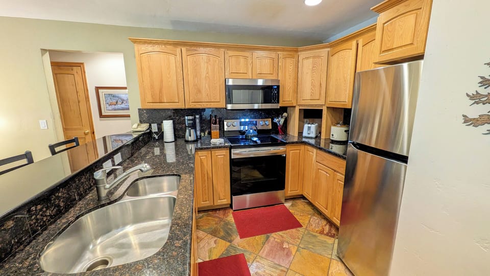 Beaver Creek West N-2 kitchen