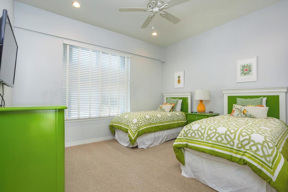 Our 4th bedroom with twins