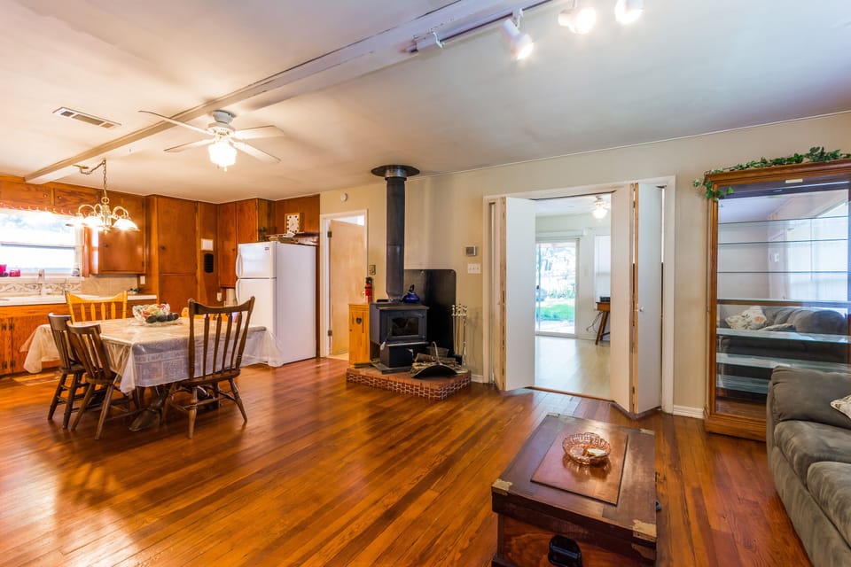 Spacious living/ dining/ kitchen area.