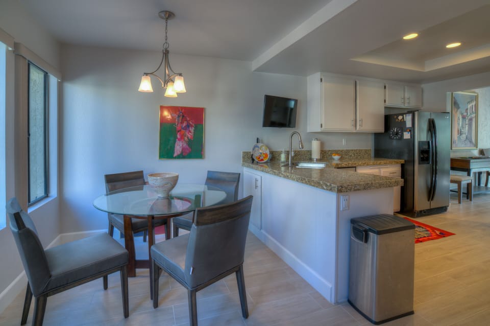 Breakfast and Kitchen from Entry
