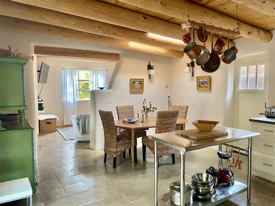 Grand’ Room
With spacious table and new comfortable chairs 
