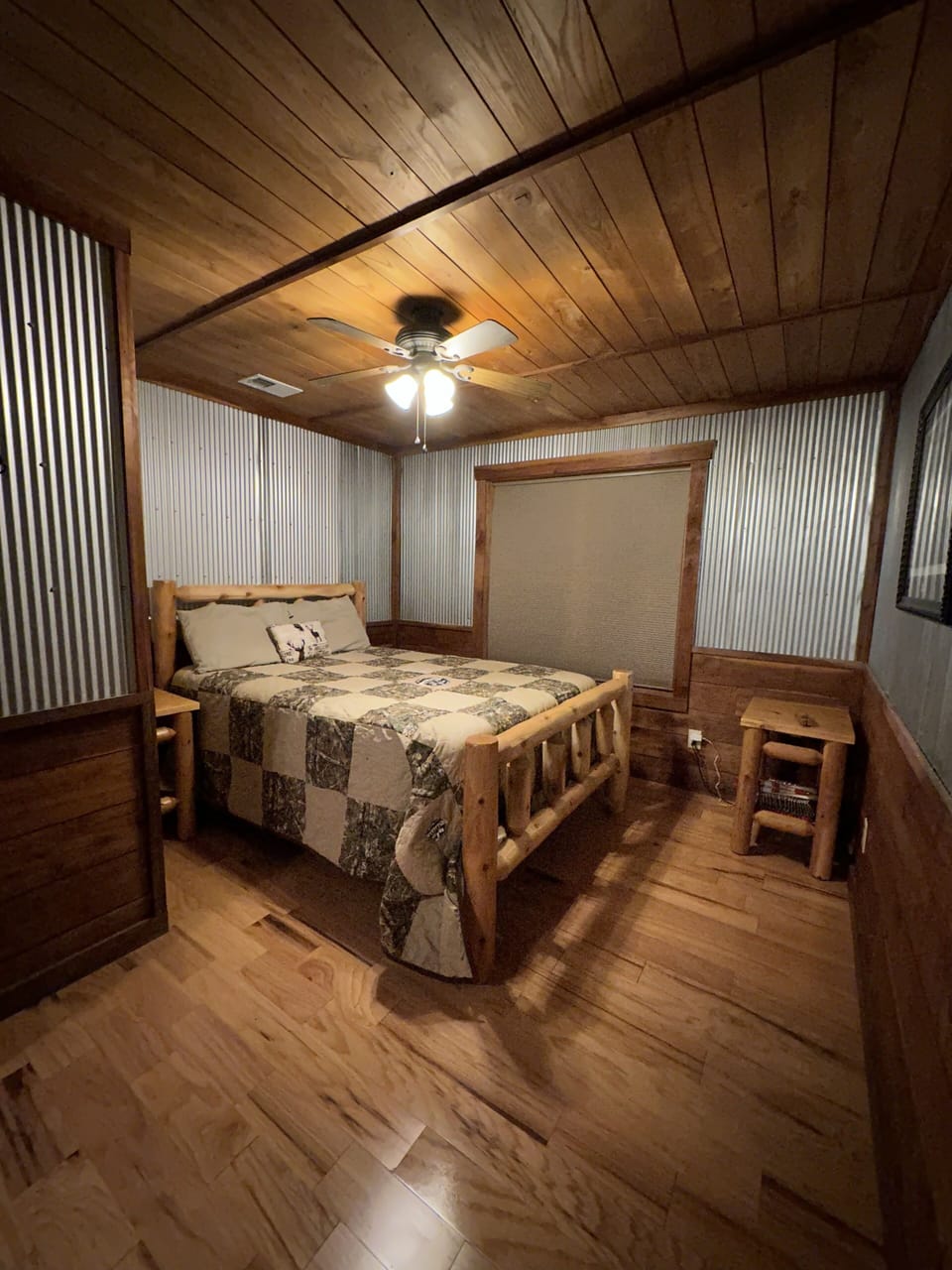 Queen Bedroom 3