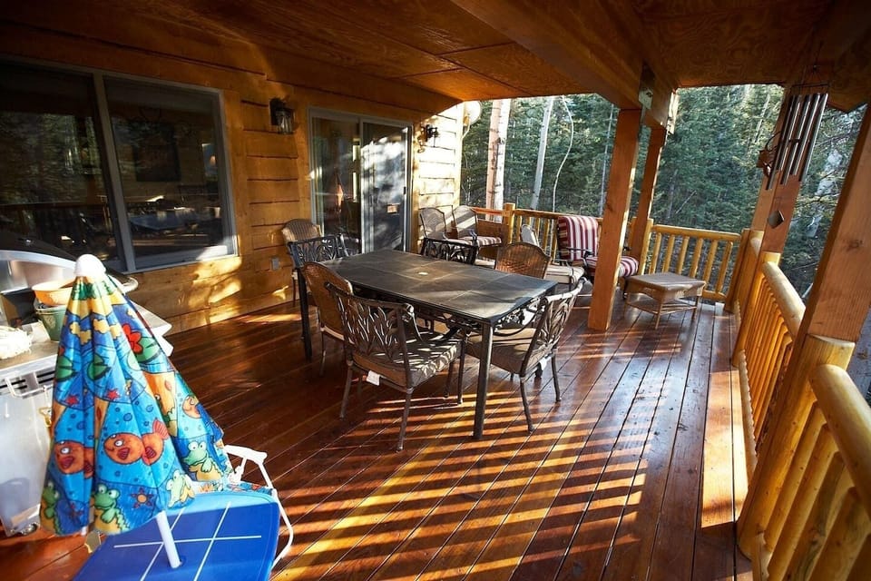 Upper deck off game room
