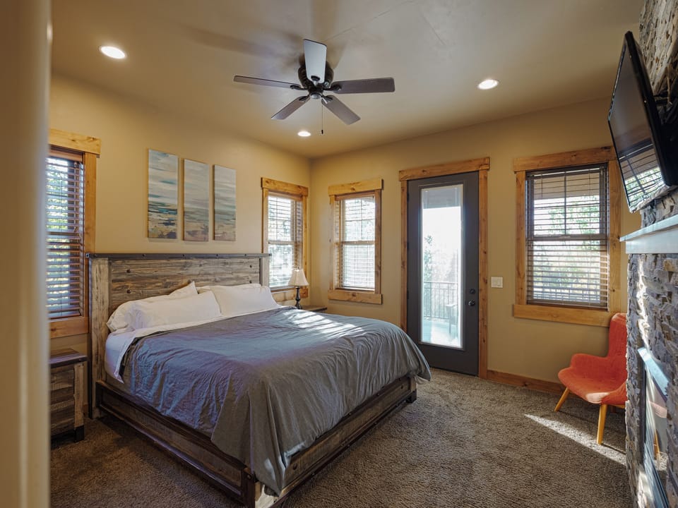 King master suite 1