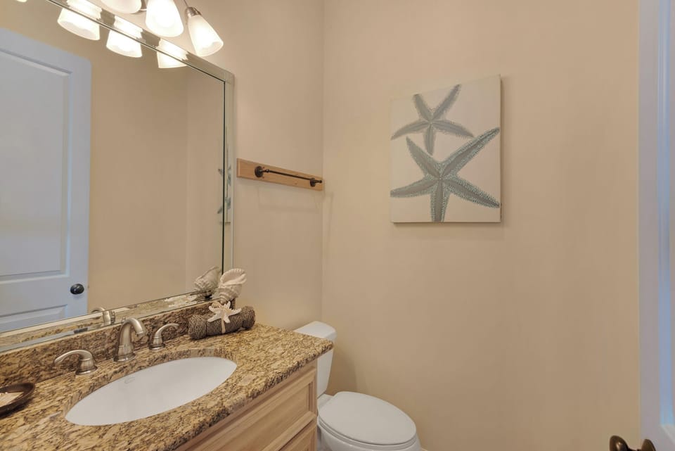 Entry half bath