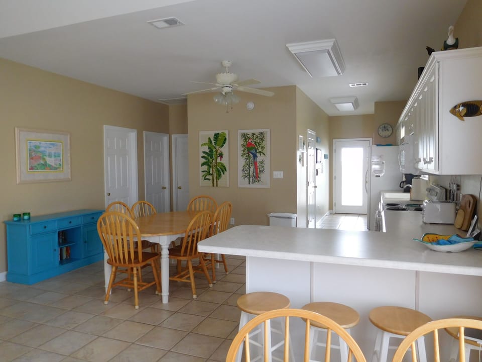 Lots of room and counter space