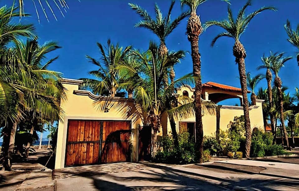 Main entryway into the property
