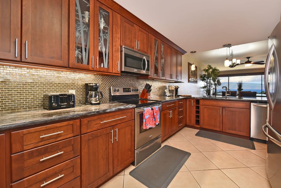 CHERRY WOOD CABINETRY