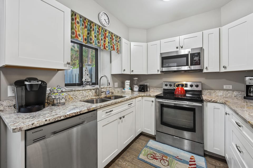 Well-equipped kitchen
