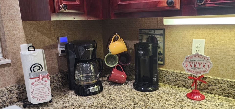 Brew your Christmas coffee: Kcup & Drip. Kcup basket brews fresh ground, too.