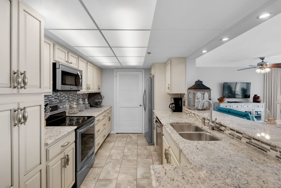 Built in Pantry area