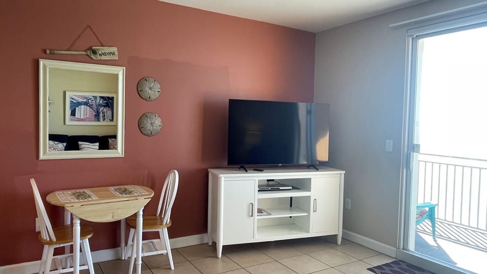 New table with chairs