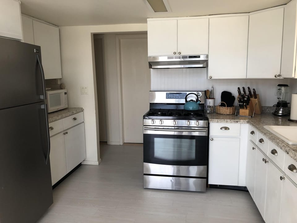 Newly Renovated Kitchen