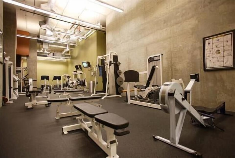24 hour work out facilities at Harbor Steps