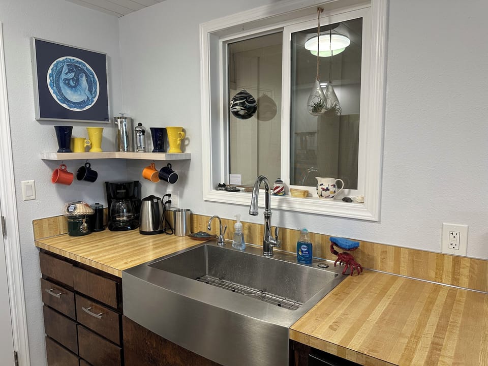 The coffee corner!