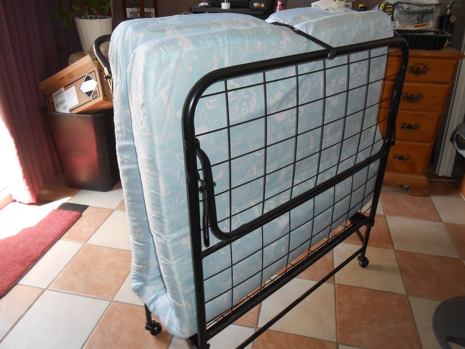 Foldable twin bed per request at $10 per stay.