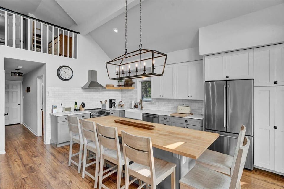 Kitchen comes fully stocked with everything from pots to spatulas to kid plates!