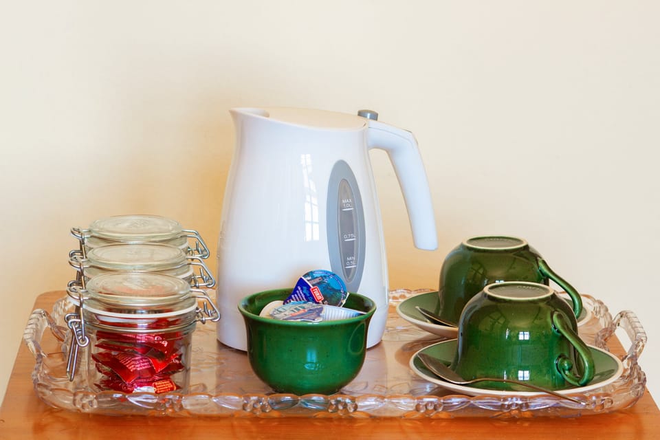 FREE TEA AND COFFEE MAKING