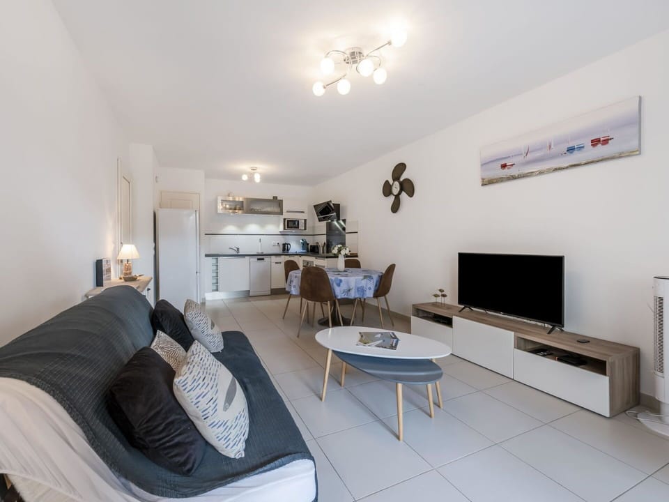 Furniture, Property, Couch, Comfort, Table, Interior Design, Lighting, Picture Frame, Wood, Floor