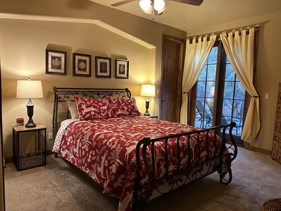 Guest bedroom (during holiday season)with its own private wood deck 