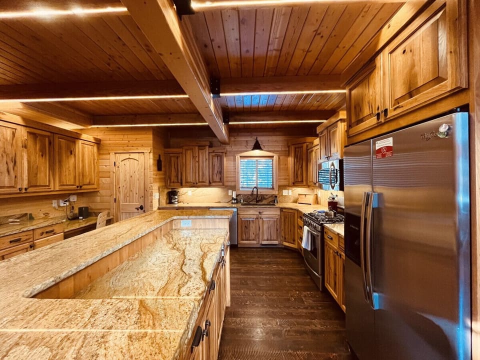 Kitchen- Located on Main Level