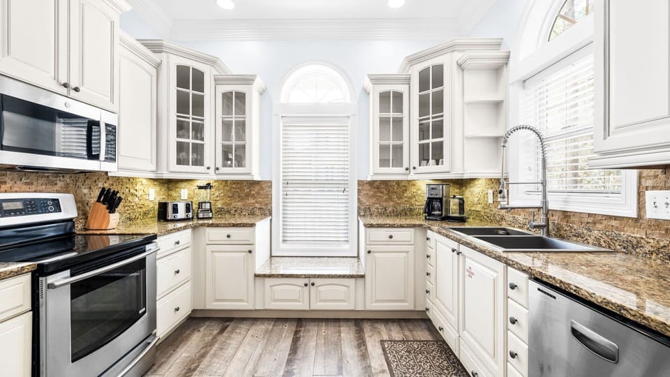 Coastal Charm Meets Functionality in Our Beautiful Kitchen