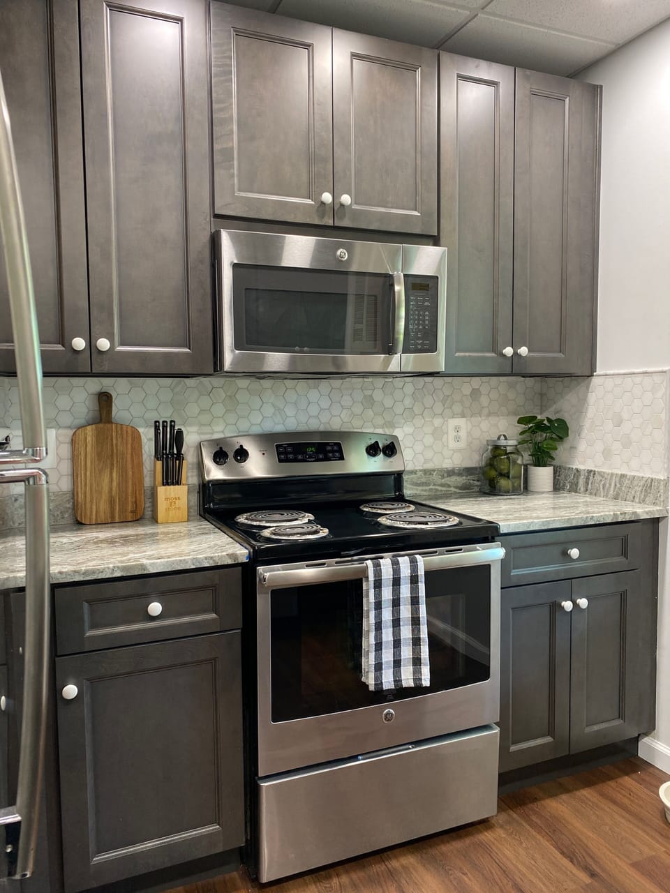 Kitchen with stove/oven and microwave