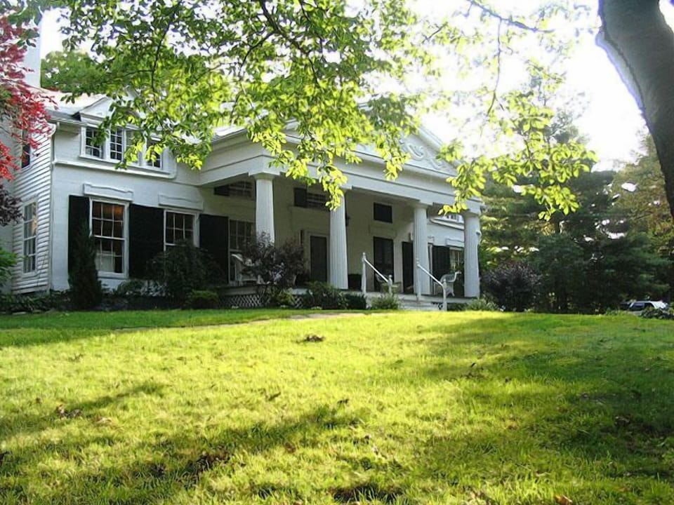Front view 