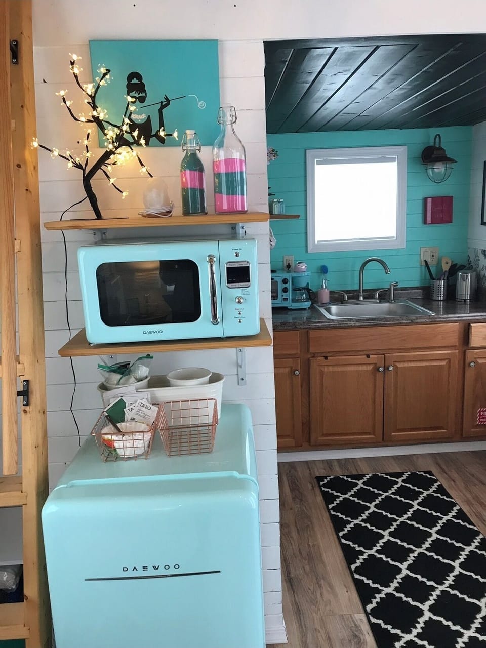 Kitchen area