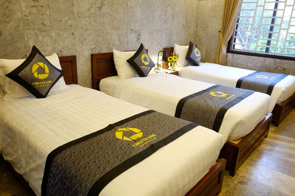 Deluxe Triple Room | Minibar, desk, blackout drapes, soundproofing