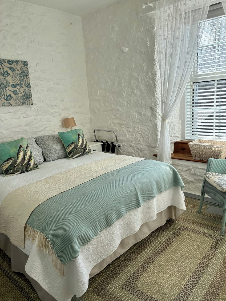 Double Room En Suite | Individually decorated, individually furnished, desk, iron/ironing board