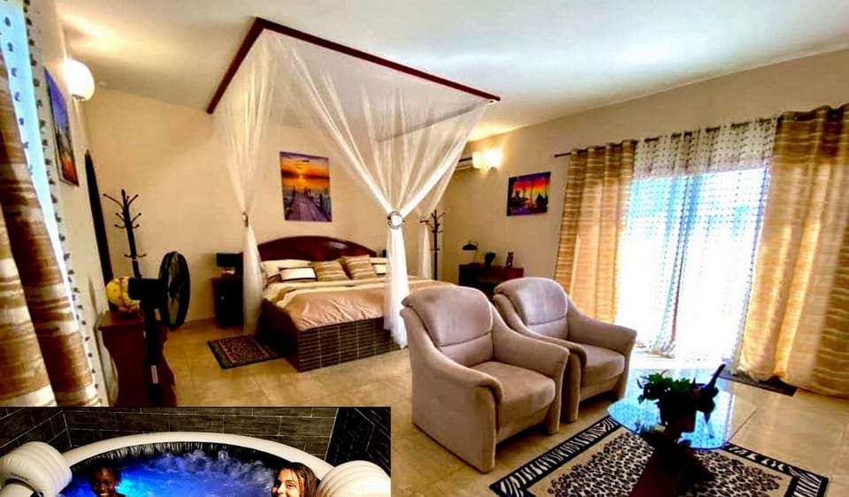 Deluxe Room, 1 King Bed, Non Smoking, Pool View | Minibar, in-room safe, individually decorated, individually furnished