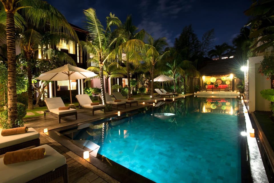 Luxurious &amp; Elegant 6 BR Villa, Semiyak