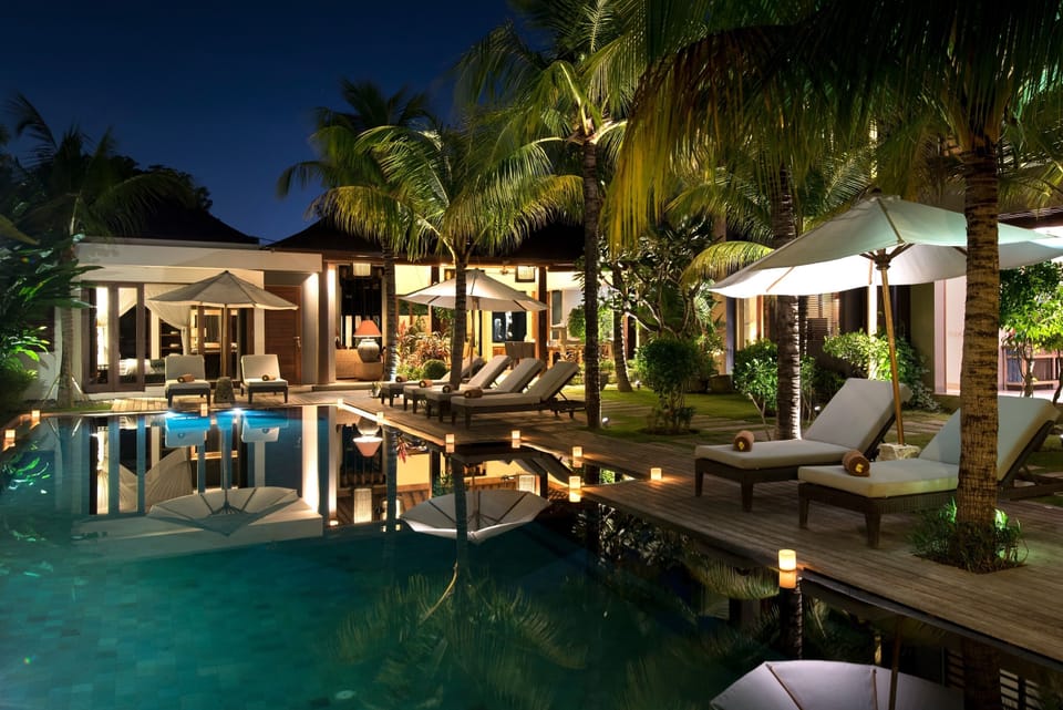 Luxurious &amp; Elegant 6 BR Villa, Semiyak