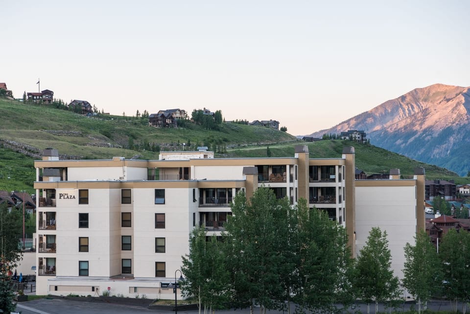 Condo, 2 Bedrooms | Exterior