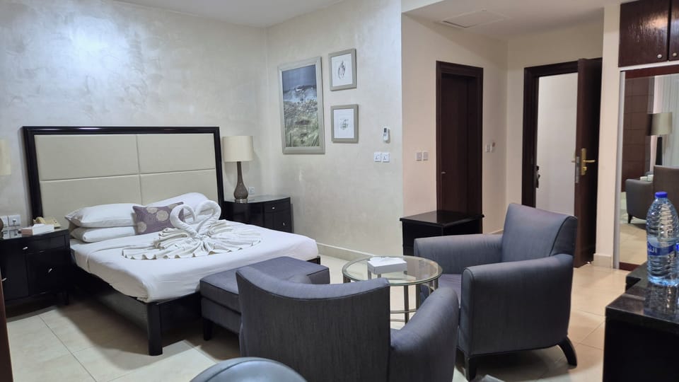 Minibar, in-room safe, desk, soundproofing