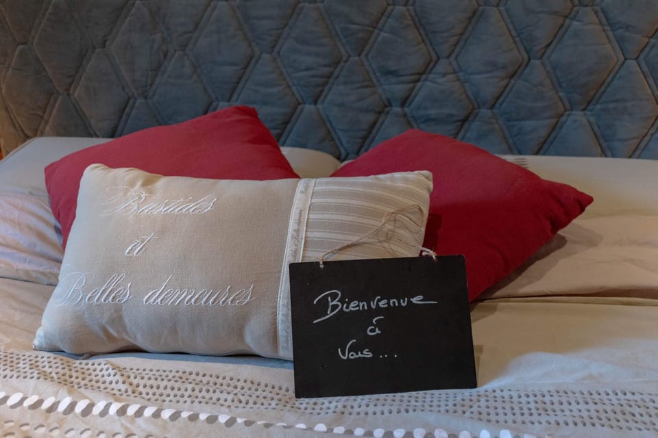 Double Room (2) | Individually decorated, individually furnished, soundproofing