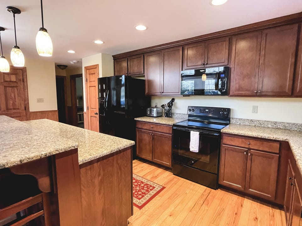 Fully stocked kitchen